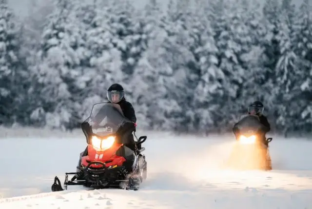 לפלנד בחורף - מה חשוב credit to getyourguide.com