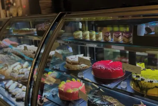 סיור קולינרי ברובניימי לפלנד credit to getyourguide.com