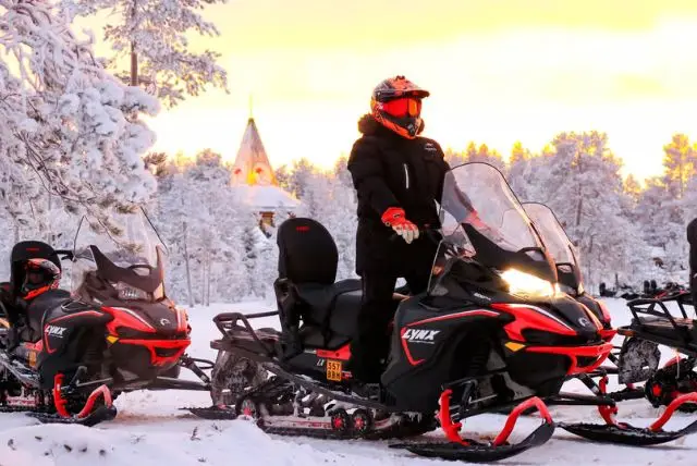 ספארי שלג לפלנד credit to getyourguide.com