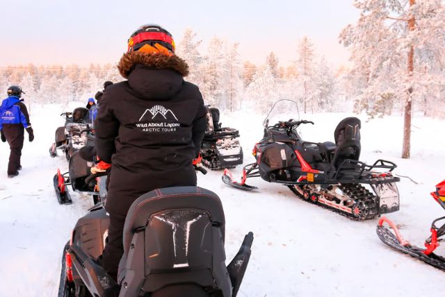 ספארי שלג לפלנד credit to getyourguide.com