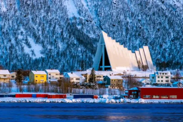 טיול טרומסה + אביסקו (שילוב נורווגיה-שוודיה בטיול אחד)