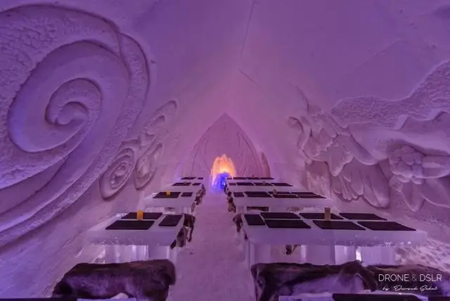 סיור במלון הקרח הארקטי מרובניימי כולל הסעות credit to tiqets.com