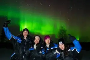 טיולים מרובניימי לזוהר הצפוני credit to getyourguide.com