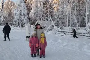 גן החיות הצפוני בעולם? כל מה שצריך לדעת על ראנואה גן חיות בלפלנד credit to getyourguide.com