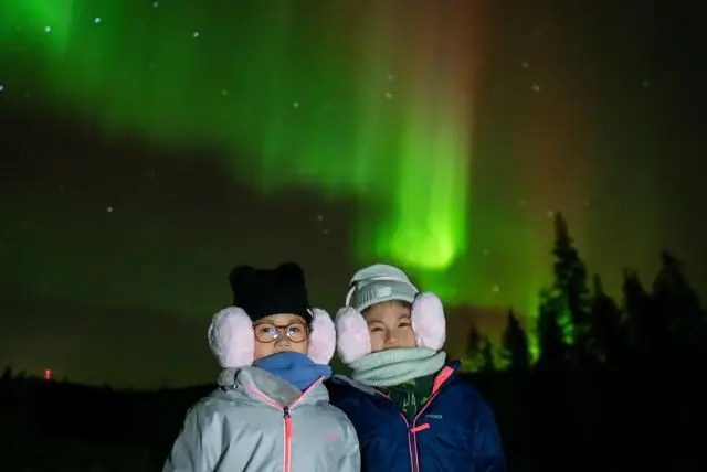 ברובניימי יש זיהום אור - מה זה אומר? credit to getyourguide.com