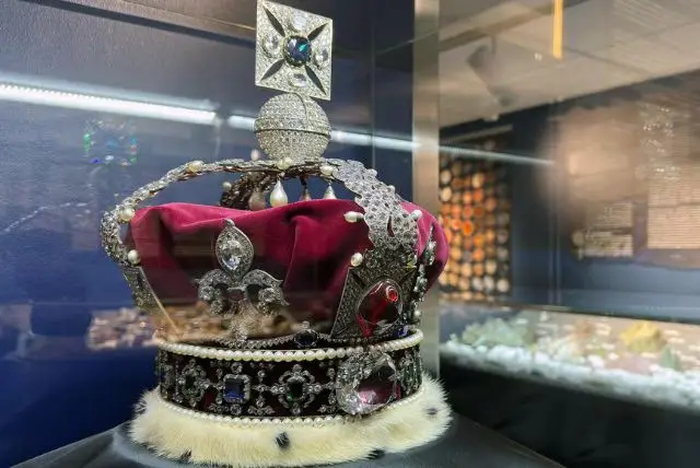 בר הקרח של קמי credit to getyourguide.com