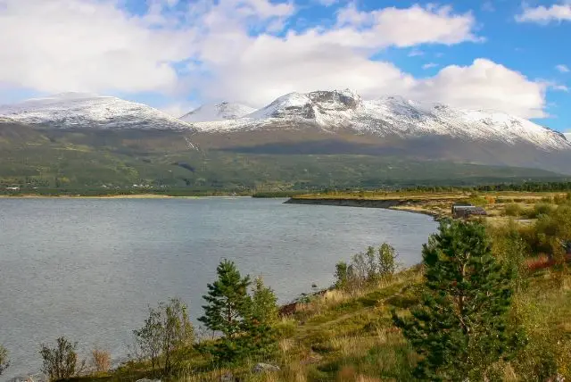 לפלנד בחודש יולי - מה צריך לדעת על מזג האוויר, אירועים מיוחדים, פעילויות, שמש חצות ועוד!
