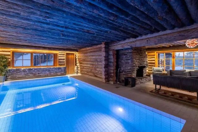 סאונה וורלד - מתחם סאונת עשן בלפלנד (Sauna World) credit to getyourguide.com